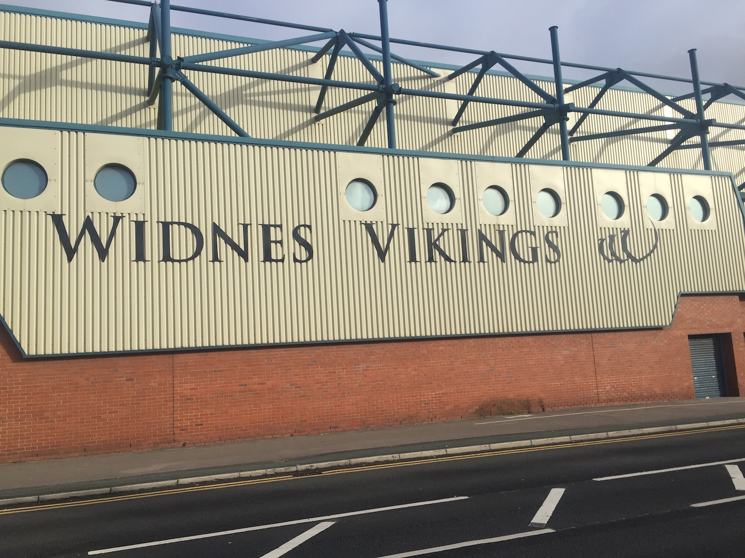 Welcome to the new look Widnes Rugby site